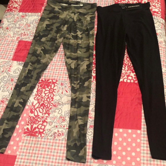 black and camo Leggings - Picture 1 of 3